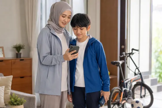 Kualitas Udara Sedang Tidak Baik: Cara Menyesuaikan Aktivitas Luar Ruang Anak tanpa Panik